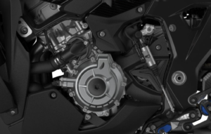 BMW S 1000 XR engine